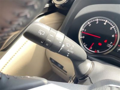 TOYOTA LAND CRUISER - 10