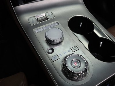 صورة مصغرة 12 لـ 2024 Genesis GV70