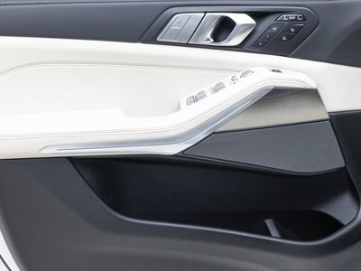 صورة مصغرة 13 لـ 2025 BMW X7