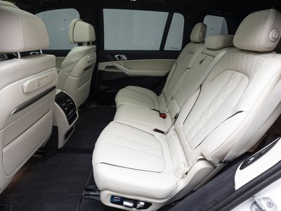 صورة مصغرة 12 لـ 2025 BMW X7