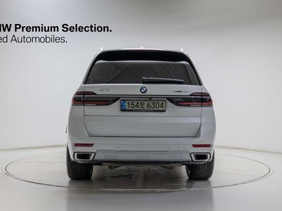 صورة 3 لـ 2025 BMW X7
