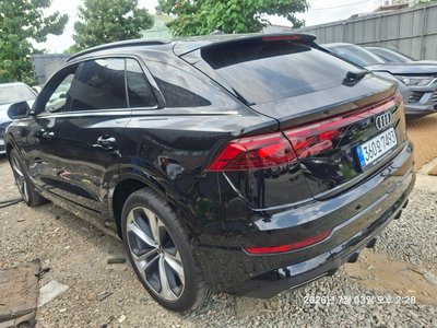 2026 AUDI Q8 照片 2