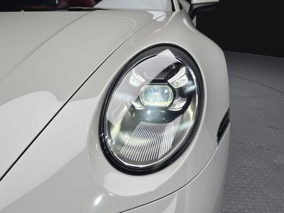 صورة 9 لـ 2024 Porsche 911