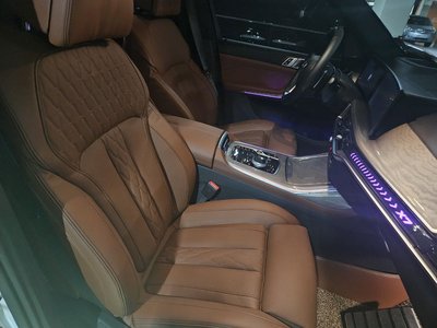BMW X7 - 10
