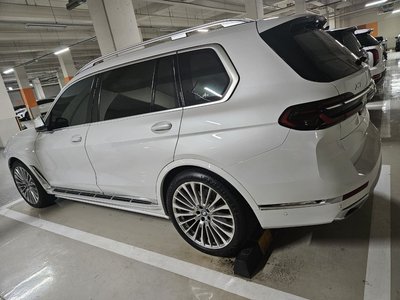 BMW X7 - 1