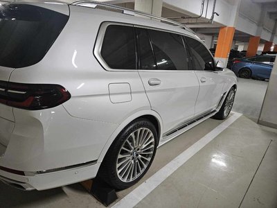 BMW X7 - 3