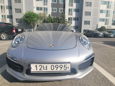 PORSCHE 911 - 1