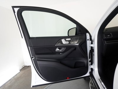 2025 Mercedes-BENZ GLE AMG — миниатюра 32