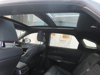 صورة مصغرة 18 لـ 2025 Lexus RX