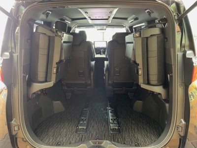 2025 Toyota ALPHARD 缩略图 11