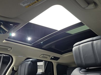 2020 LAND Rover RANGE ROVER — миниатюра 25