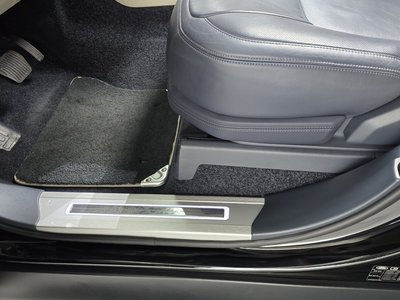 2020 LAND Rover RANGE ROVER — миниатюра 35