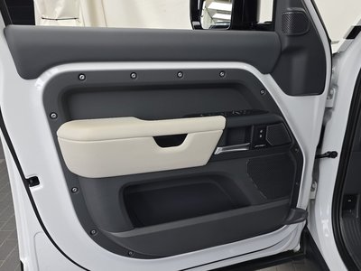 2024 LAND Rover DEFENDER 缩略图 14