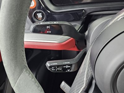 2025 Porsche CAYENNE — миниатюра 30