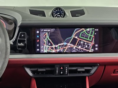 2025 Porsche CAYENNE — миниатюра 20