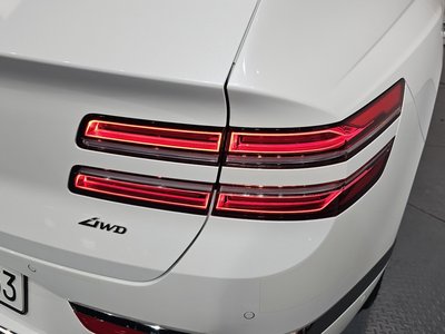 صورة 10 لـ 2024 Genesis GV80