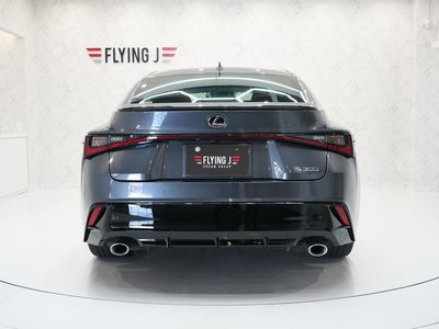 LEXUS IS - 5