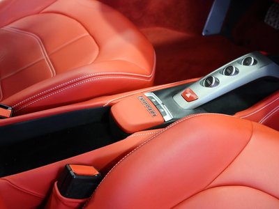 صورة مصغرة 14 لـ 2016 FERRARI 488 GTB