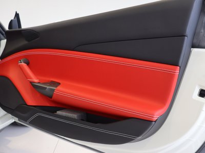 صورة مصغرة 19 لـ 2016 FERRARI 488 GTB