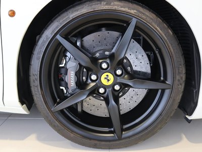 2016 FERRARI 488 GTB photo 4