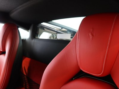 صورة مصغرة 23 لـ 2016 FERRARI 488 GTB