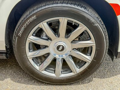 CADILLAC ESCALADE - 9