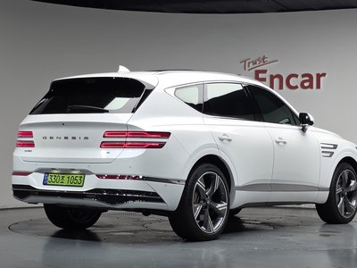 صورة 2 لـ 2024 Genesis GV80