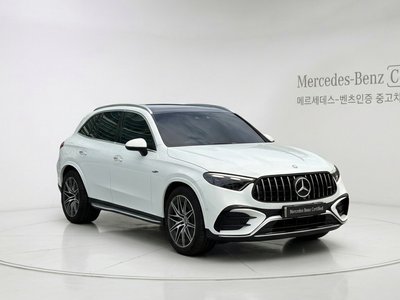 2025 Mercedes-BENZ GLC photo 1
