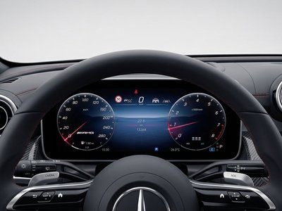 2025 Mercedes-BENZ GLC photo 8