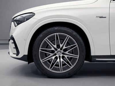 2025 Mercedes-BENZ GLC photo 6