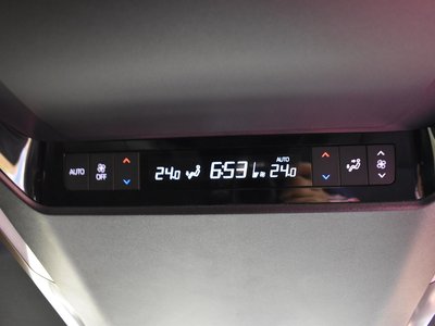2025 TOYOTA ALPHARD 缩略图 21