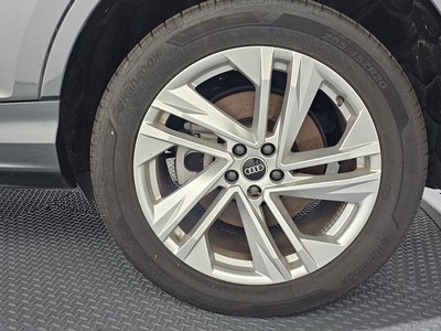 2021 AUDI Q7 photo 8