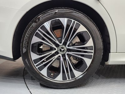 MERCEDES-BENZ E-CLASS - 6