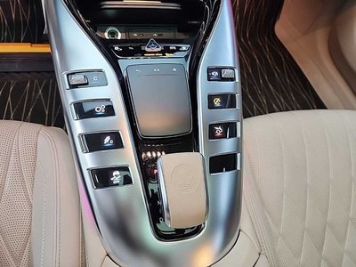 MERCEDES-BENZ GT AMG - 9