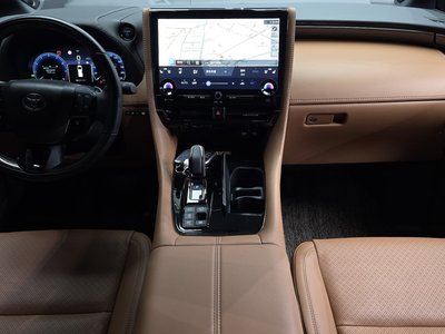 TOYOTA ALPHARD - 5