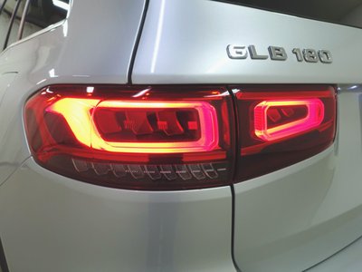 MERCEDES-BENZ GLB - 5