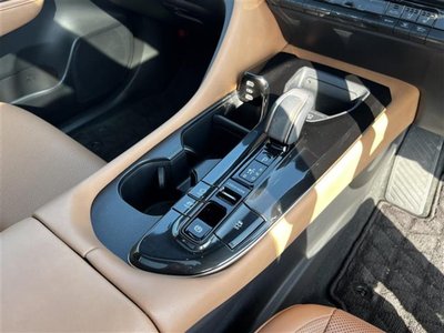 2024 Toyota CROWN SPORT thumbnail 17