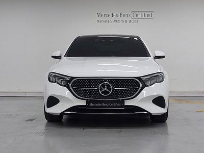 2025 Mercedes-BENZ E-CLASS 照片 2