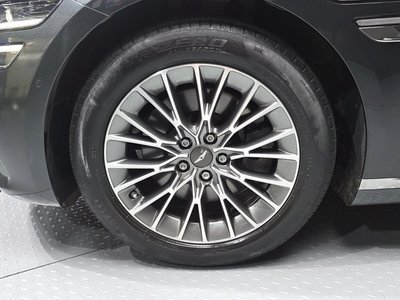 2021 Genesis G80 (RG3) photo 6