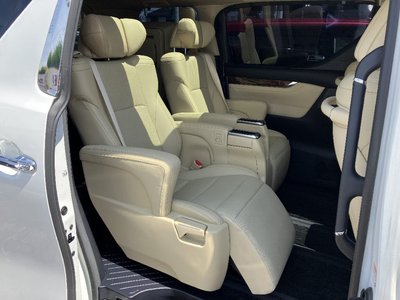 2023 Toyota ALPHARD thumbnail 26