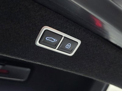2022 Genesis G80 (RG3) thumbnail 16
