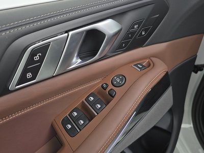 2025 BMW X5 缩略图 28
