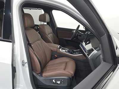 2025 BMW X5 缩略图 16