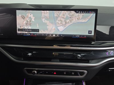 2025 BMW X5 缩略图 19