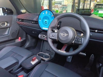 صورة مصغرة 35 لـ 2025 MINI COOPER CONVERTIBLE