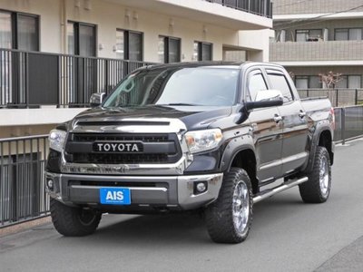TOYOTA TUNDRA