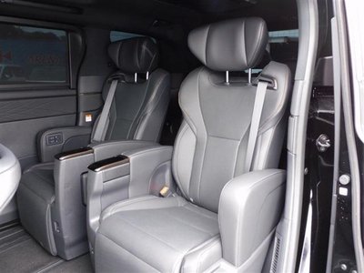 2026 TOYOTA ALPHARD 缩略图 18