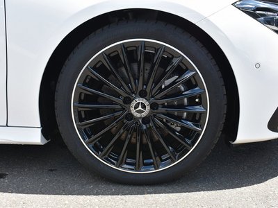 MERCEDES-BENZ CLA - 4