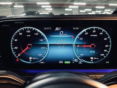 MERCEDES-BENZ GLE - 8