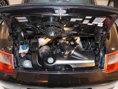 PORSCHE 911 TARGA - 9